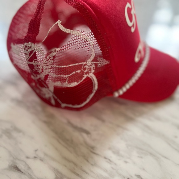 “GOD LOVES YOU” Trucker hats - Picture 16 of 17